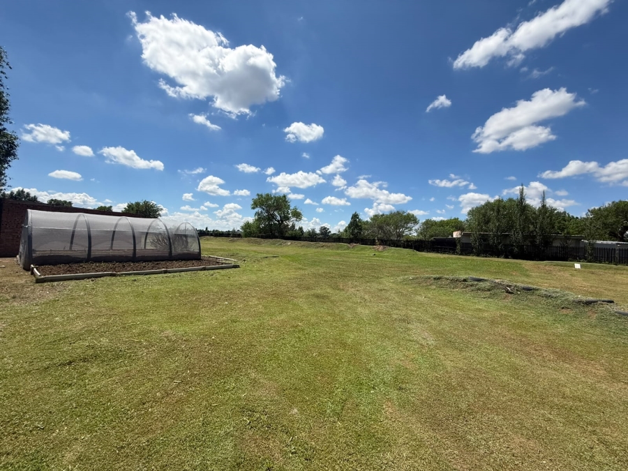4 Bedroom Property for Sale in Roodewal Free State
